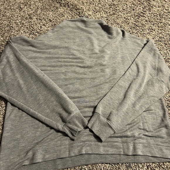 Ladies top size XL - Picture 3 of 3